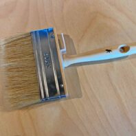 Block brush for larger surfaces