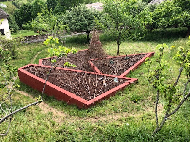 wooden raised bed