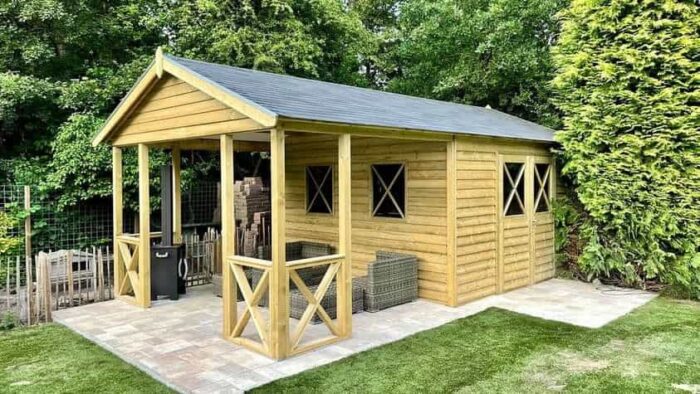 garden shed before painting