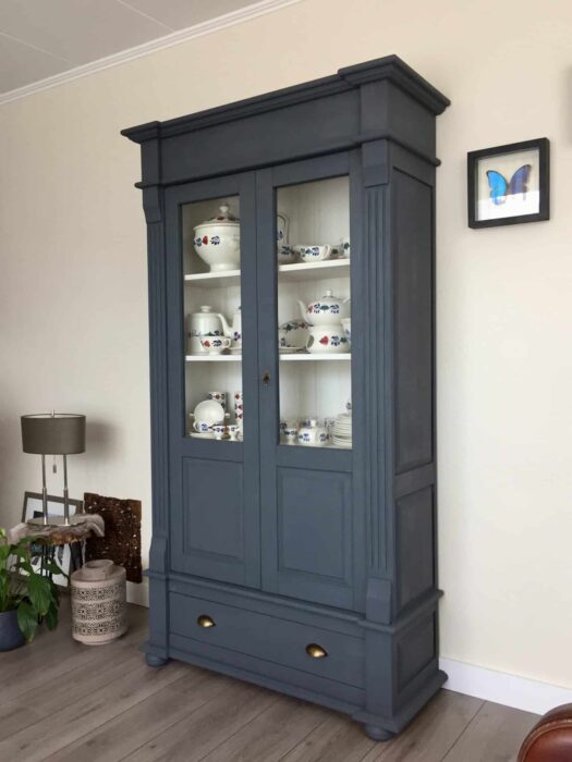 matt furniture paint