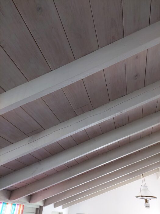 painting a wooden ceiling