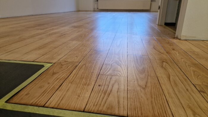 matt floor varnish