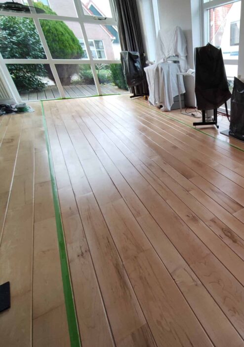 floor lacquer